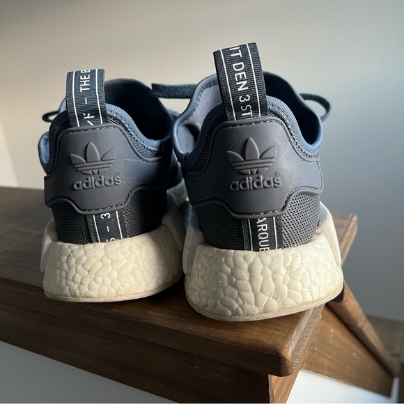ADIDAS WOMEN'S NMD_R1 W - Picture 3 of 8